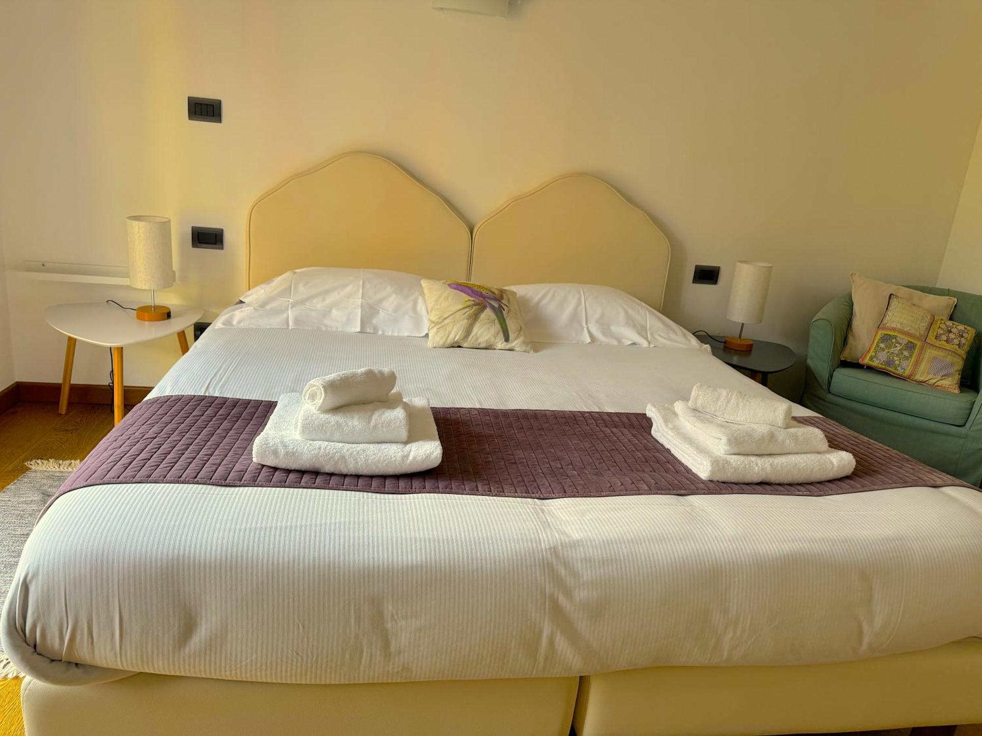 The Comfortable House With Big Pool In The Center Of เมอร์กอซโซ ภายนอก รูปภาพ